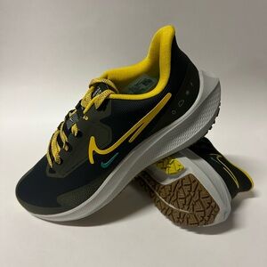 Men’s Nike Air Zoom Pegasus Shield Running Shoes New in Box